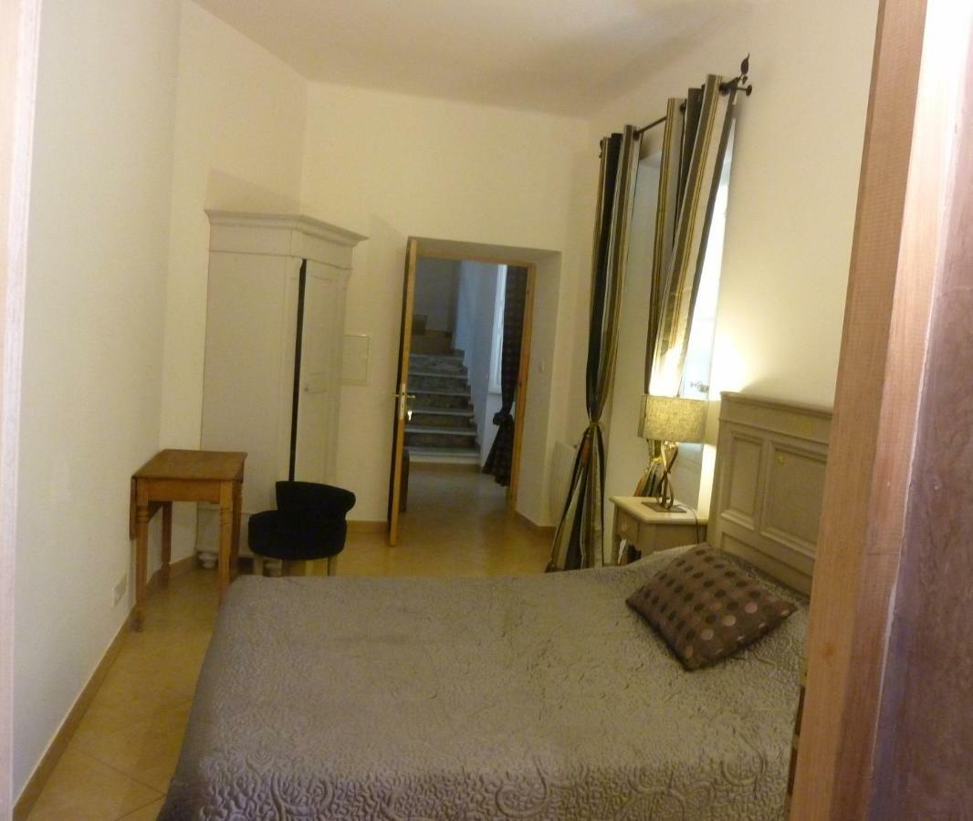 Casale Lucrezia Bed & Breakfast Cagnano Exterior photo